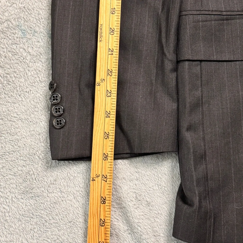 JOS A BANK Signature Collection Mens Wool Pinstripe Suit Jacket and Pants EUC!‎